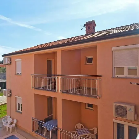 Fuer 5 Personen Ca 76 Qm In Peroj, Istrien Istrische Riviera * Peroj