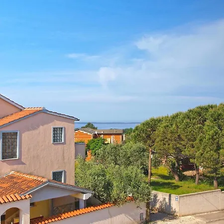 Fuer 5 Personen Ca 76 Qm In Peroj, Istrien Istrische Riviera Apartment *