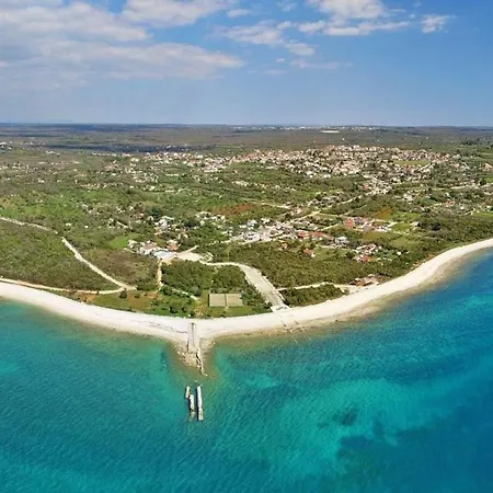 Fuer 5 Personen Ca 76 Qm In Peroj, Istrien Istrische Riviera * Peroj